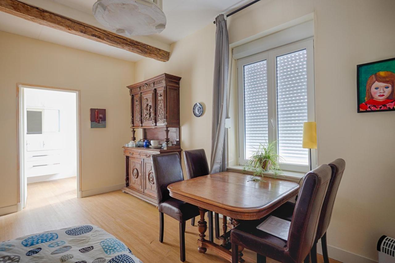 Chambre D'Hotes Fantesstique Berzieux エクステリア 写真